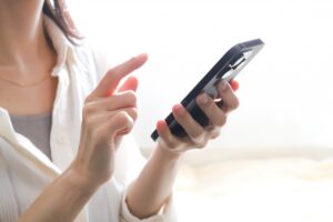 Dr.コパ直伝！！　金運爆下がりのスマホの特徴３つ、教えます　【Dr.コパの風水解説】