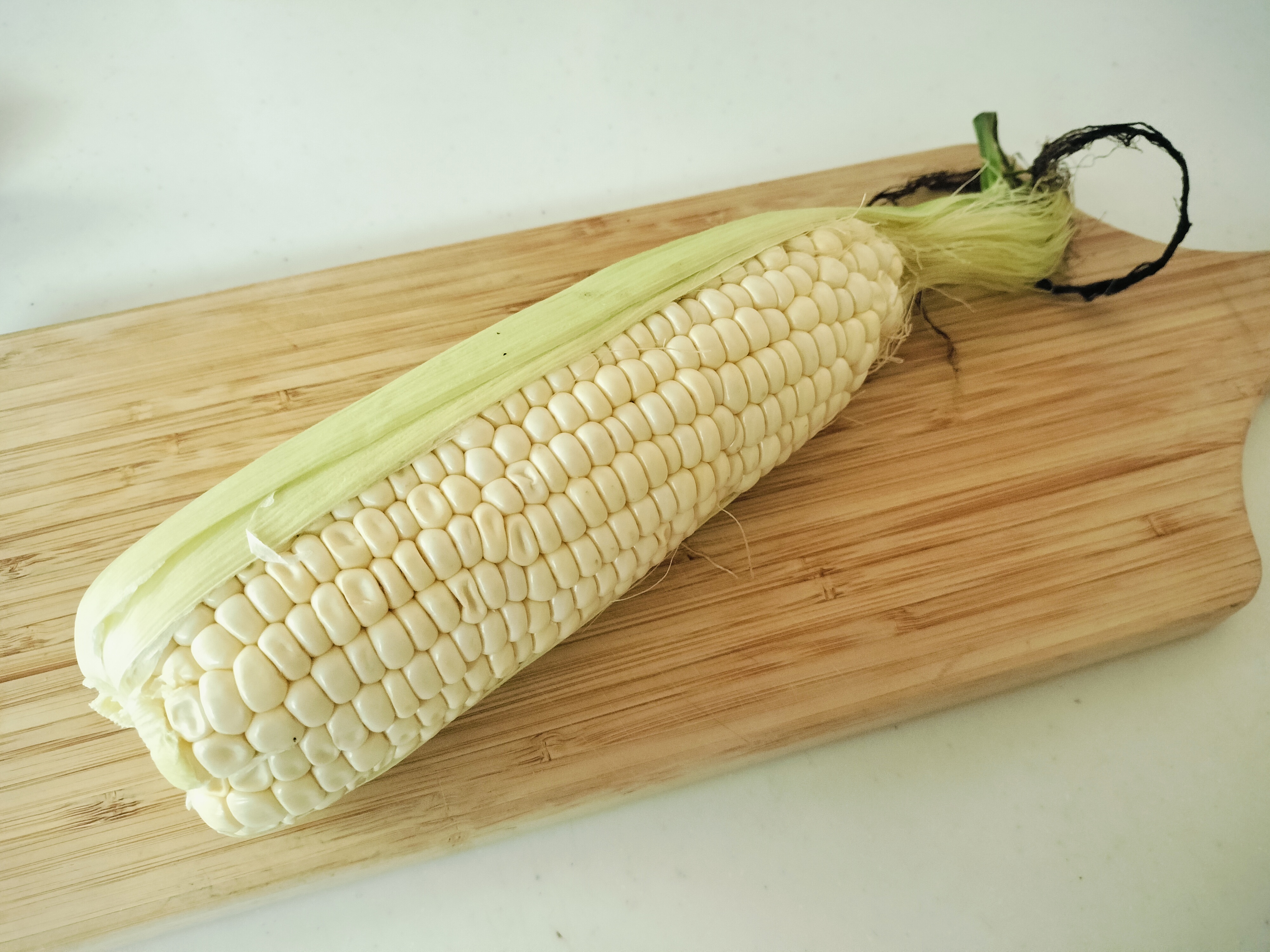 ホワイトとうもろこし
