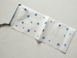 【キャンドゥ】夕立やゲリラ豪雨の時期に大活躍！バッグに1枚忍ばせるだけで安心感が違うお役立ちグッズ