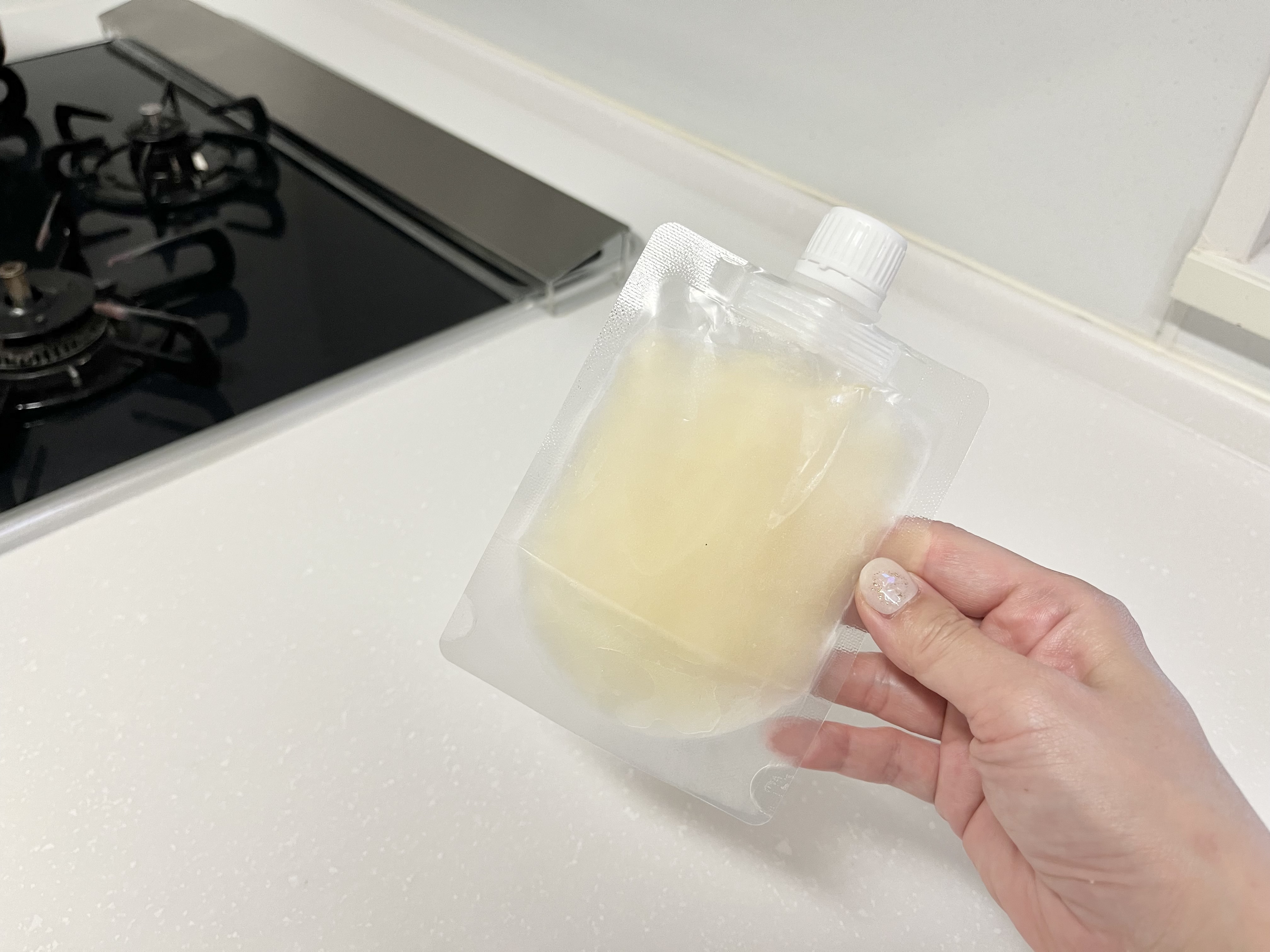 セリアの「透明スパウトパウチ 3枚入り 150mL」の使用画像