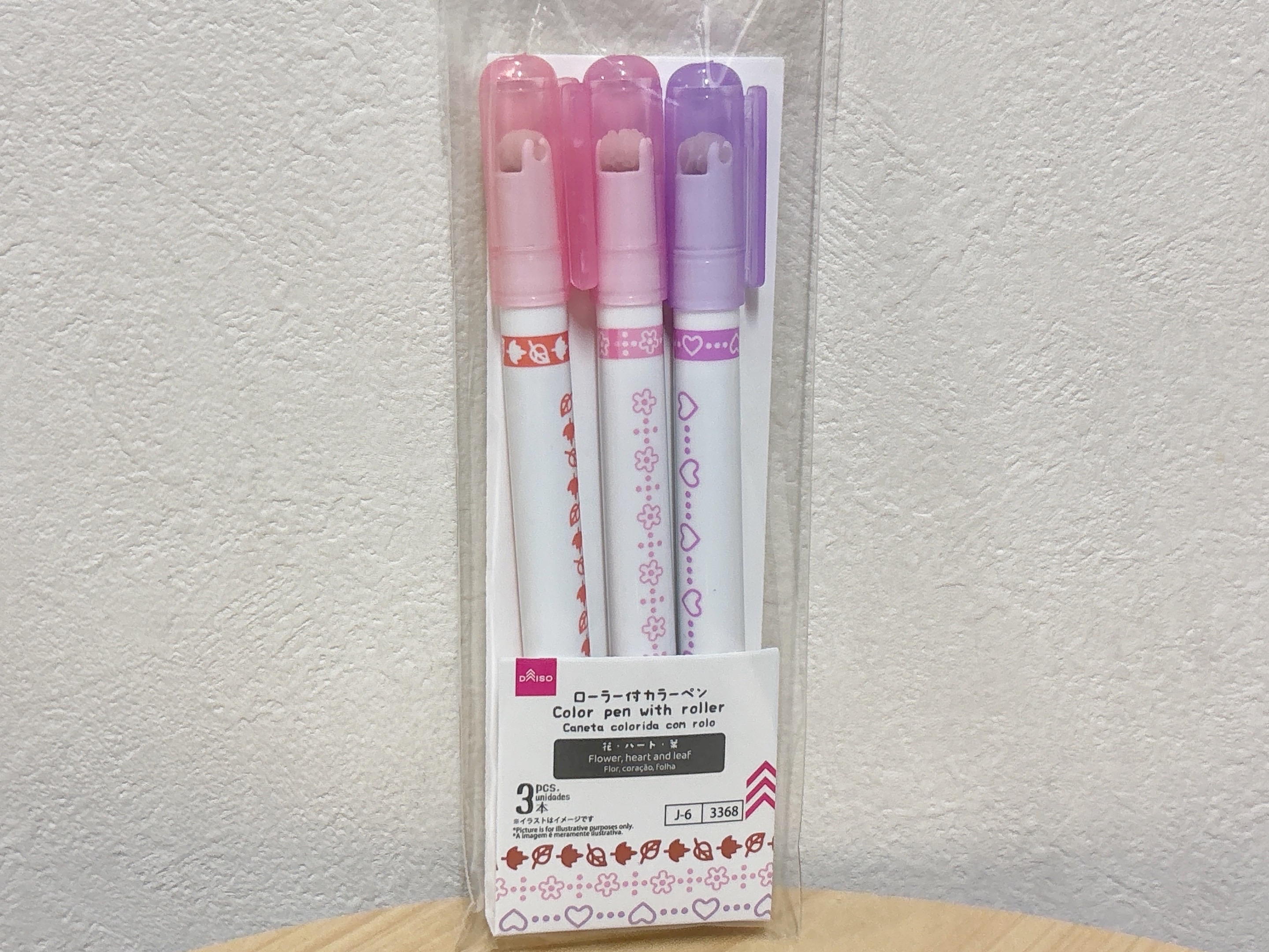 ダイソーローラー付きカラーペン商品画像