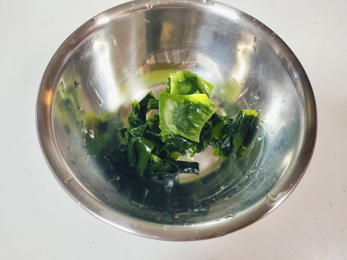 戻したわかめ
