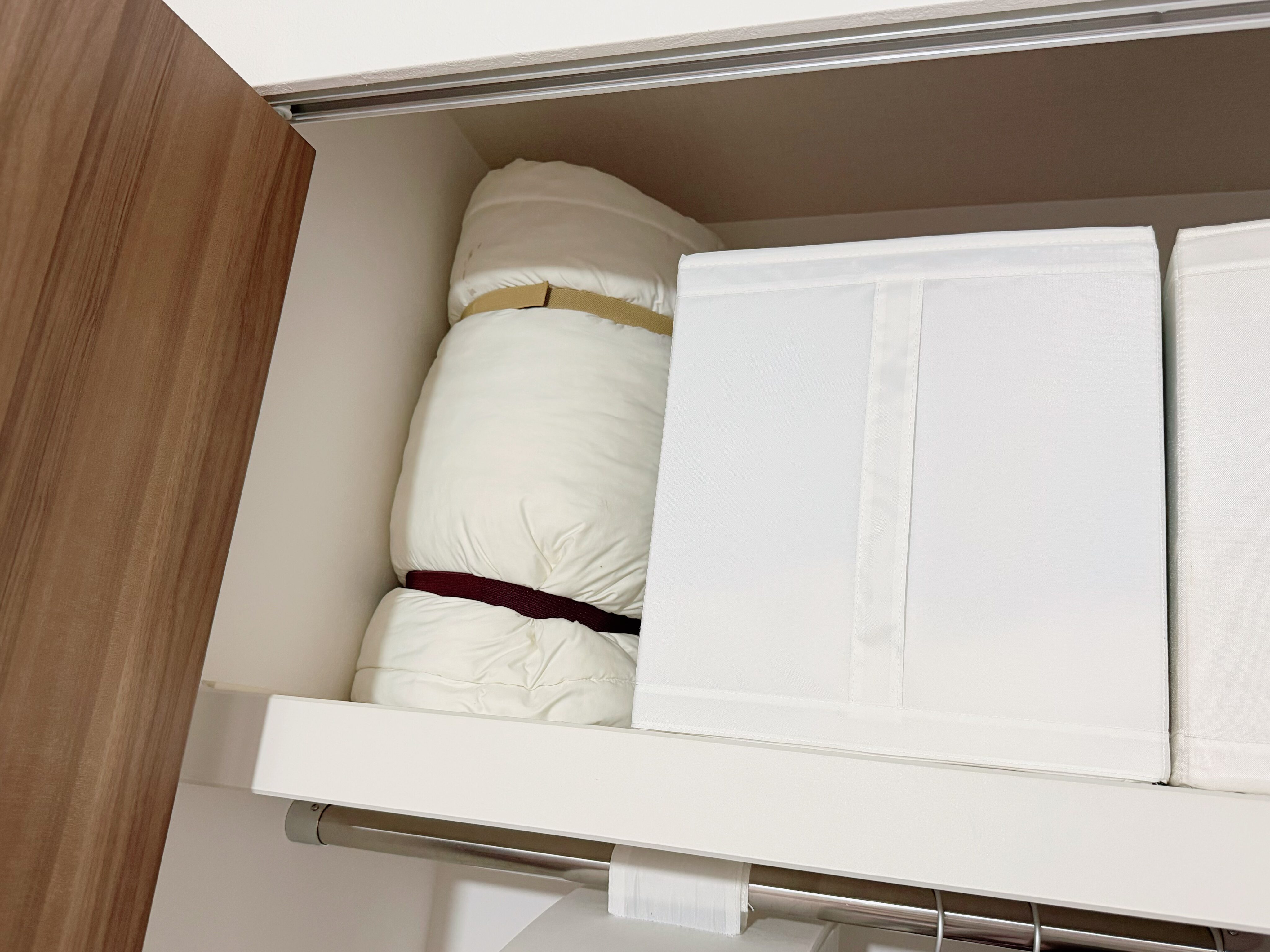 季節外の寝具収納にも