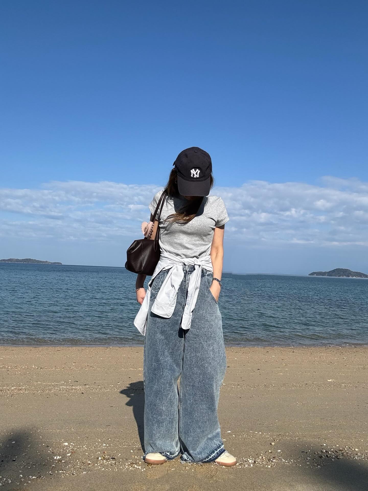 【ユニクロ】今年のバズりTシャツ「ミニT」おしゃれさんが指名買いするカラーは