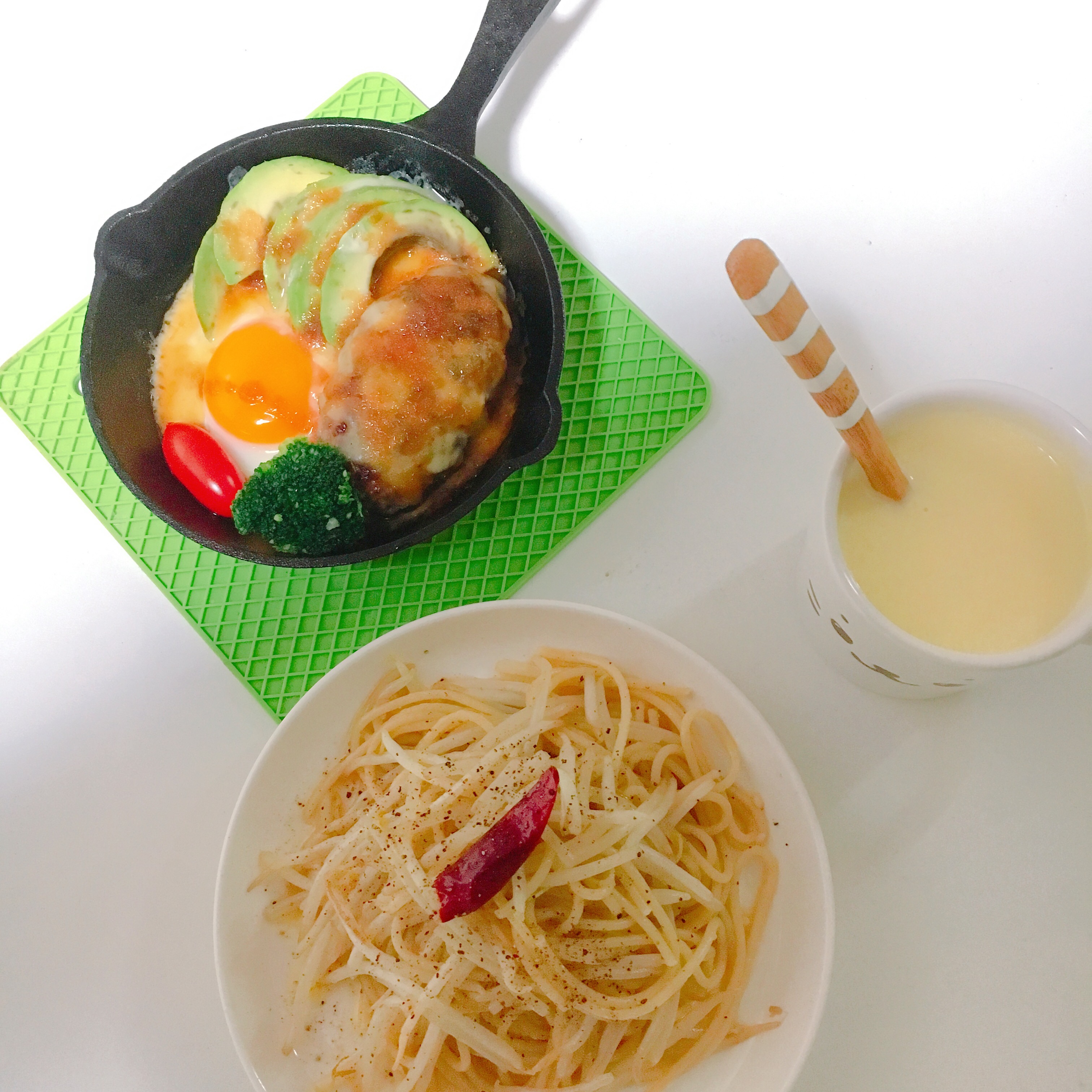 もやしパスタと野菜のグリル