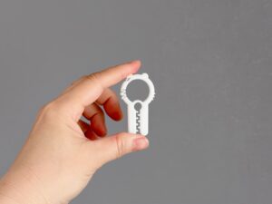 【ダイソー】もう迷子にならない！洗濯のプチストレスを解消する「靴下ペアキープ」の神アイテム