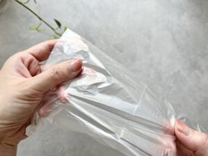 置き場所に困らない！ダイソー「4つの取り出し口が付いたキッチンパック」がどんなキッチンにも大正解な理由