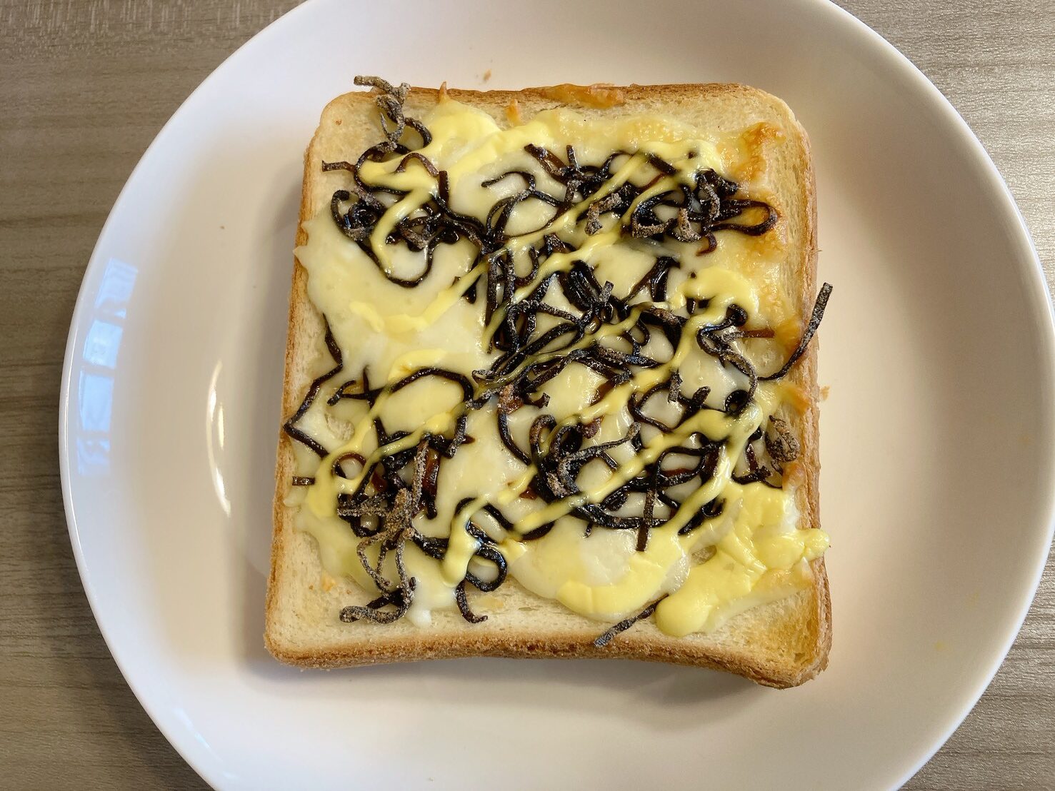塩昆布マヨトースト