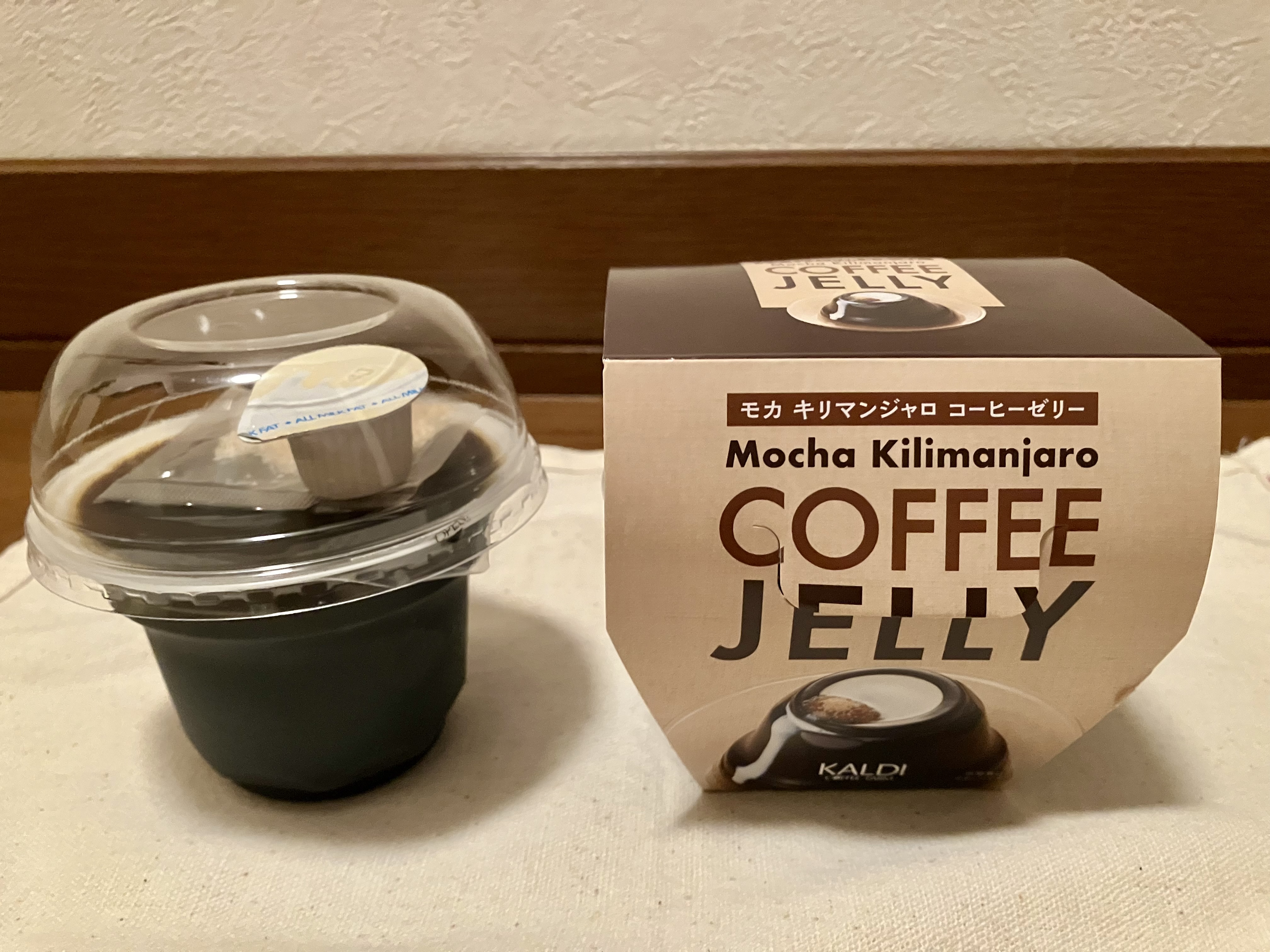 コーヒーシュガーとコーヒーフレッシュが付属