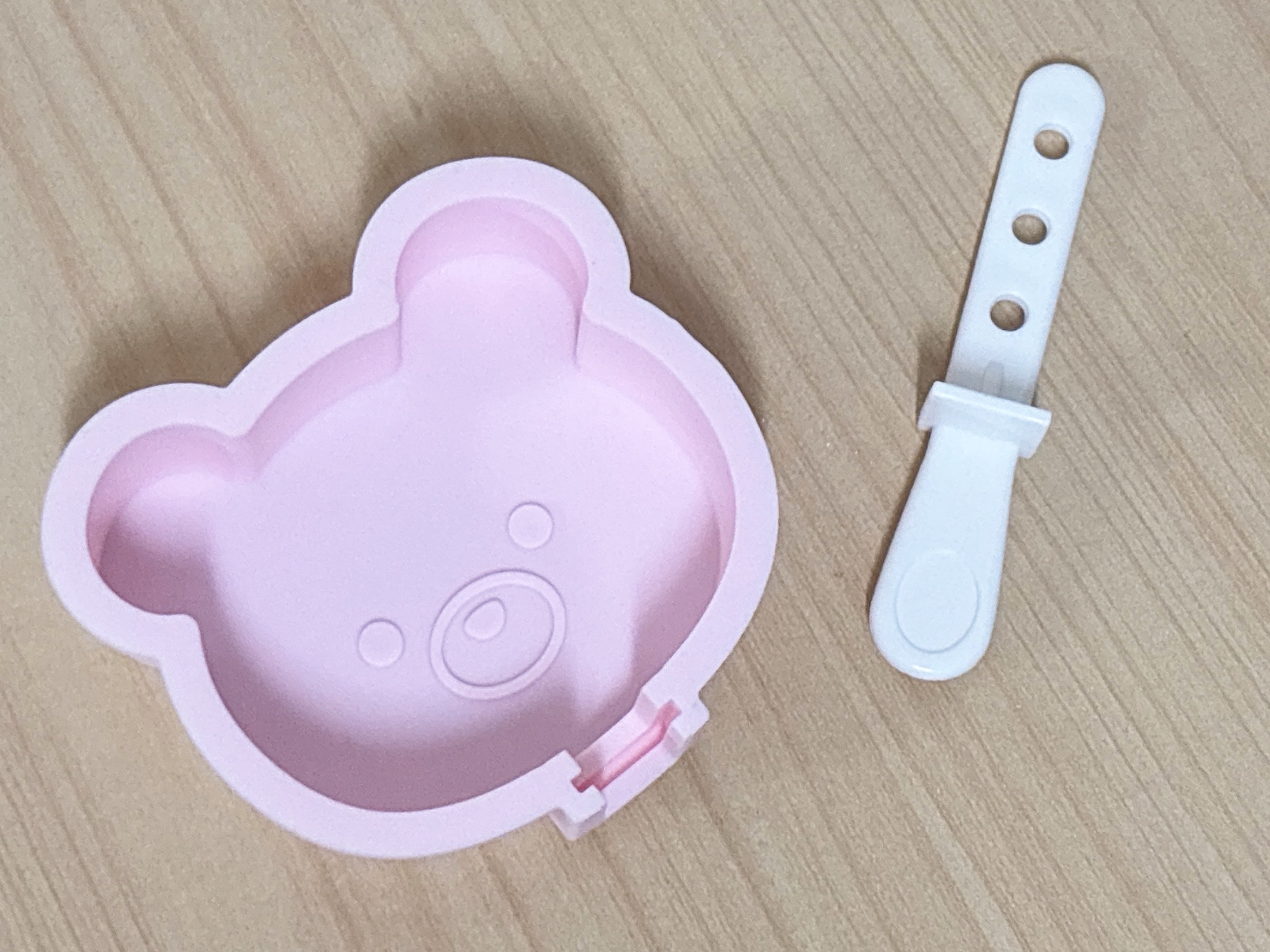 シリコーンアイスキャンディーメーカーでアイスキャンディーを作る前