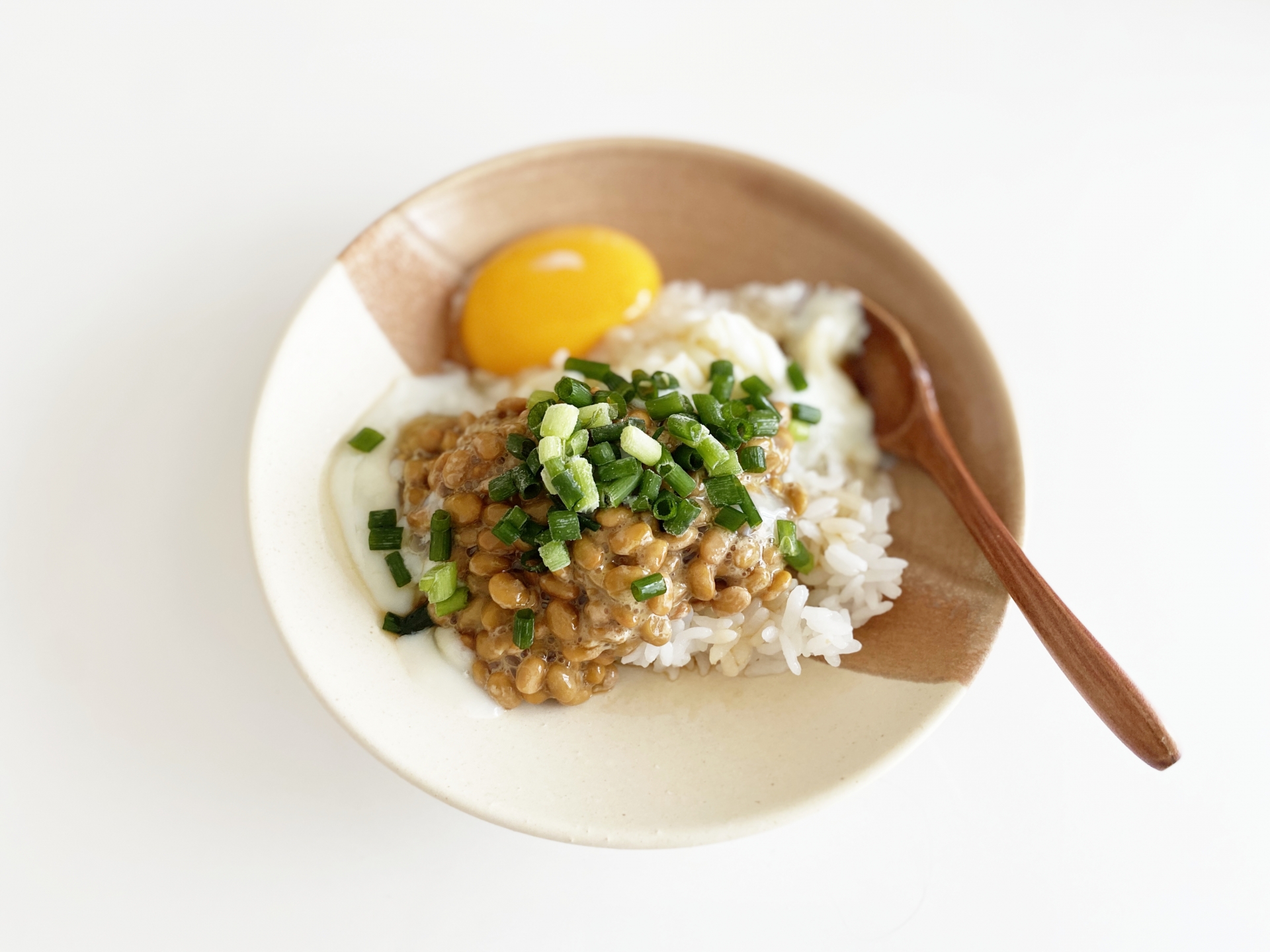 納豆卵かけご飯
