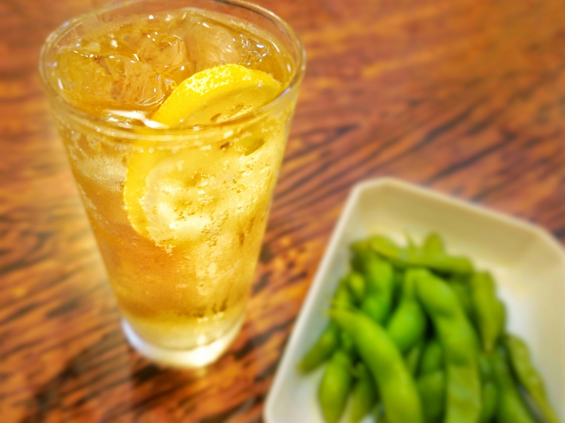 ハイボール　枝豆