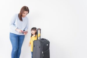 「特大荷物スペースは必要？」0歳と2歳を連れて新幹線7時間移動をのりきった方法教えます！