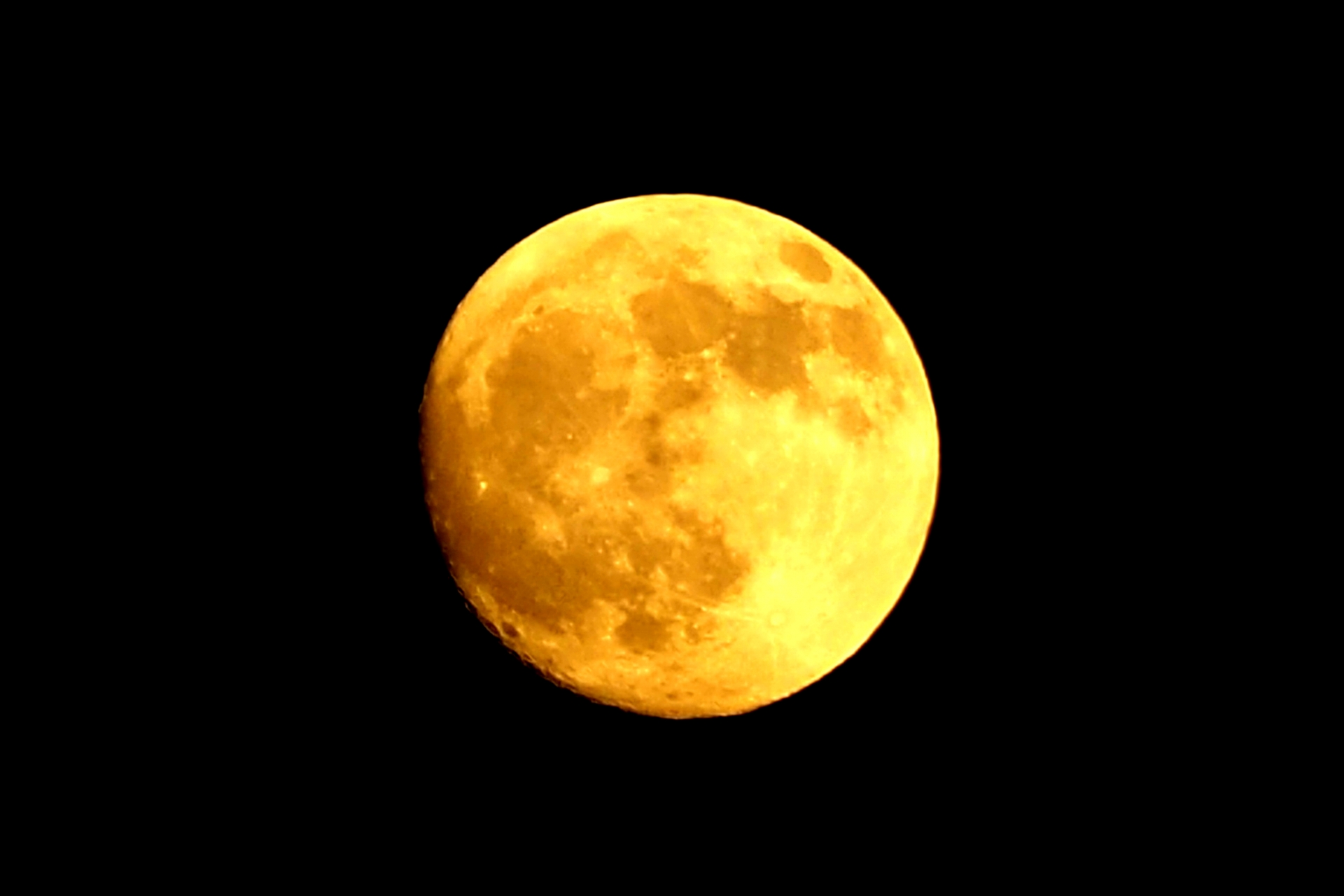8月の満月