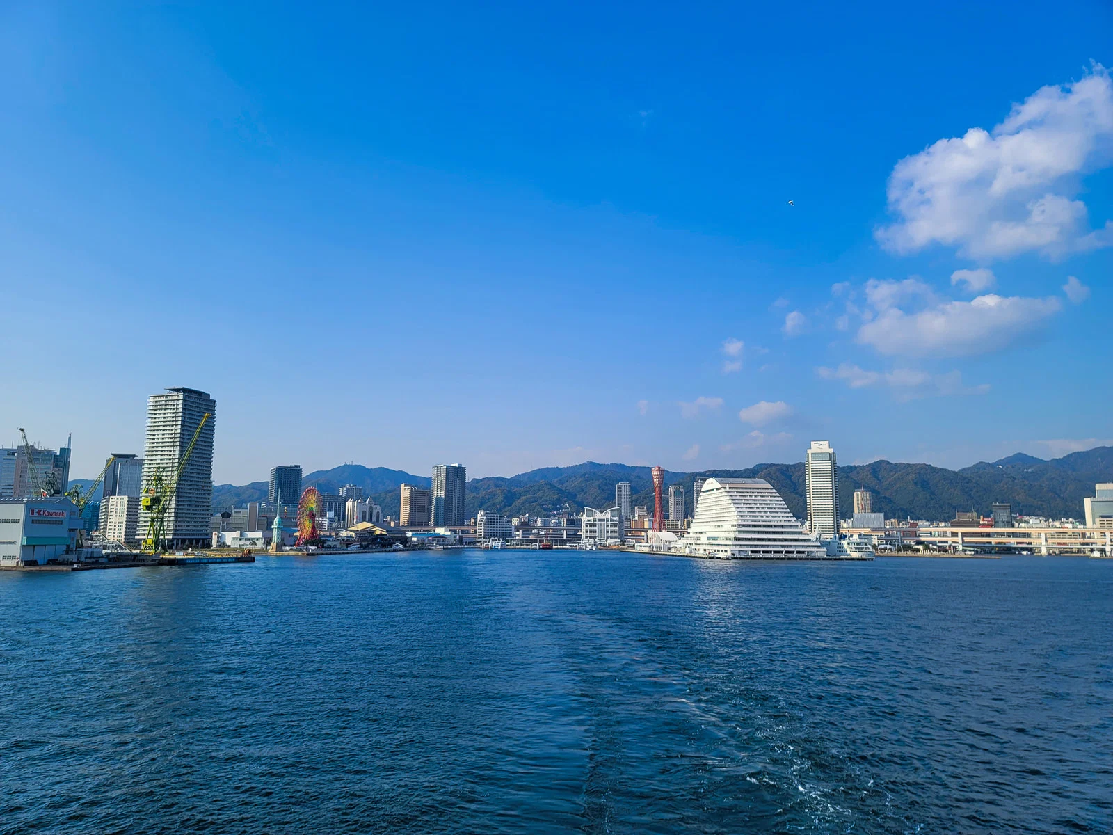 神戸港
