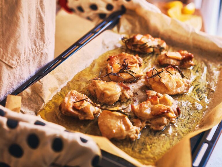 オーブンにおまかせ！ぐっち夫婦のほったらかし『肉ごちそう』レシピ