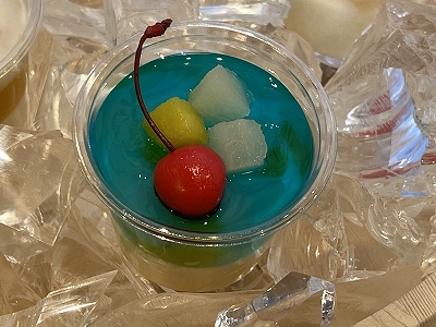 「丸亀うどんプリン ブルーハワイ」