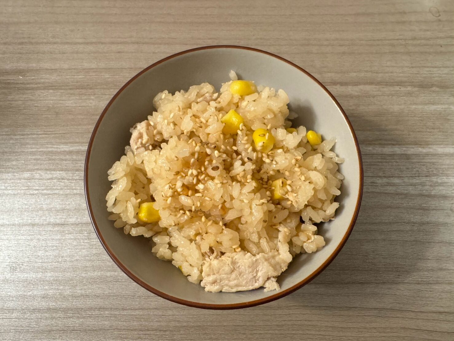 焼肉のタレで炊いた炊き込みご飯