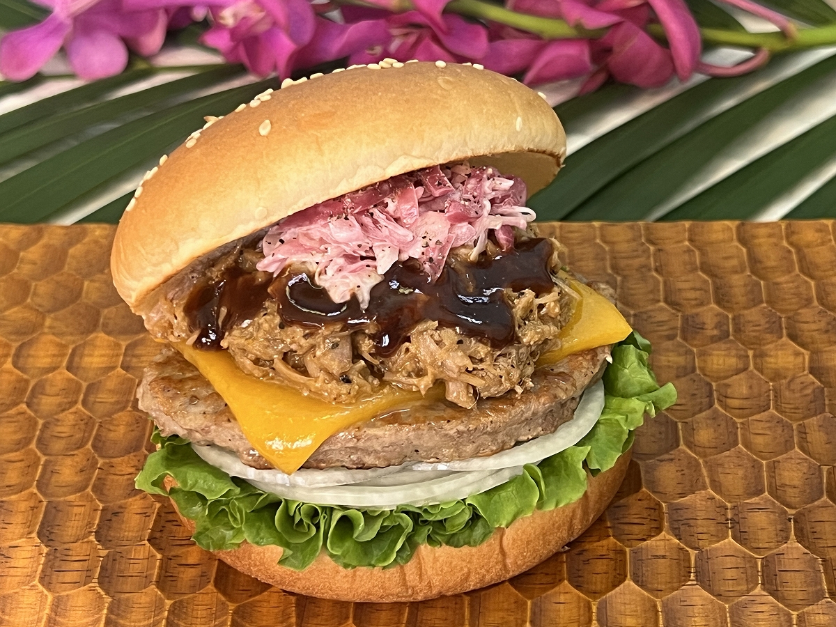 「スパイシープルドポークバーガー」