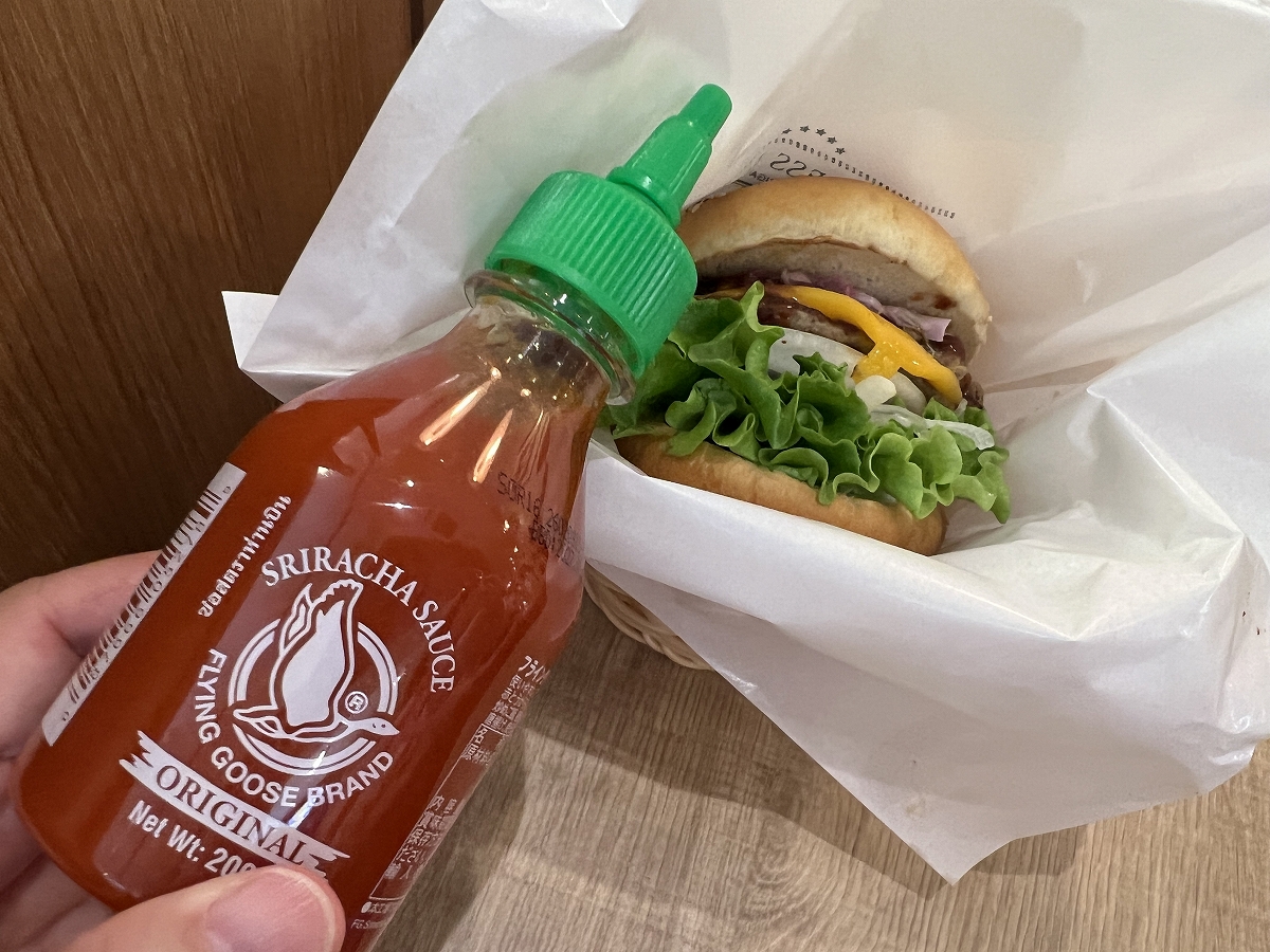 味変におすすめのシラチャ―ソース