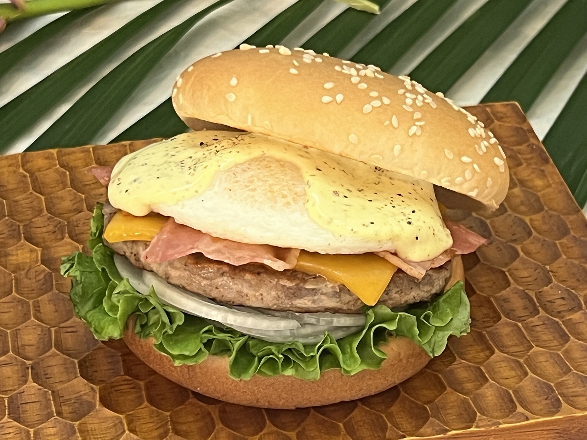「エッグベネディクトバーガー」