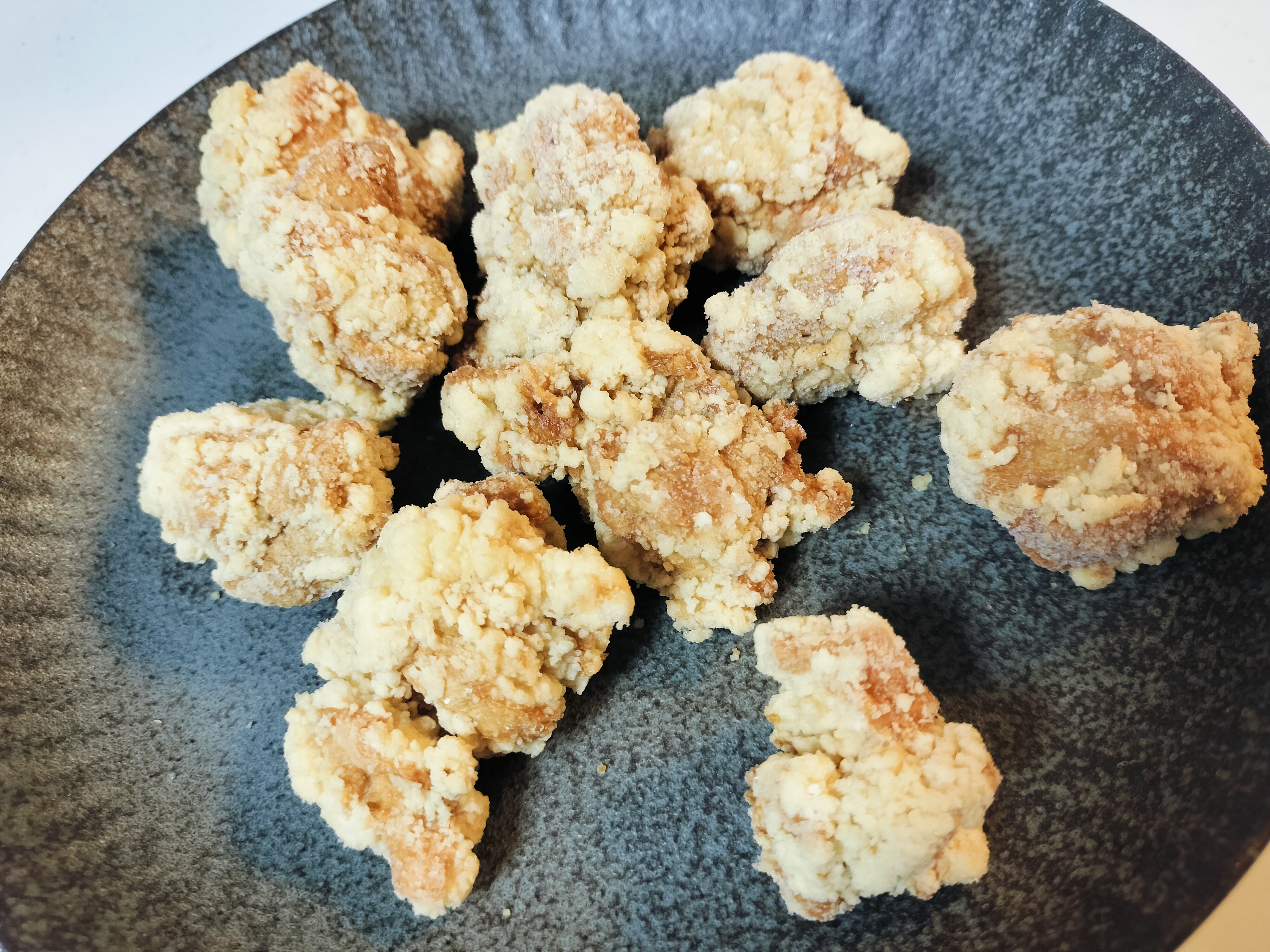 温めた状態の鶏の竜田揚げ