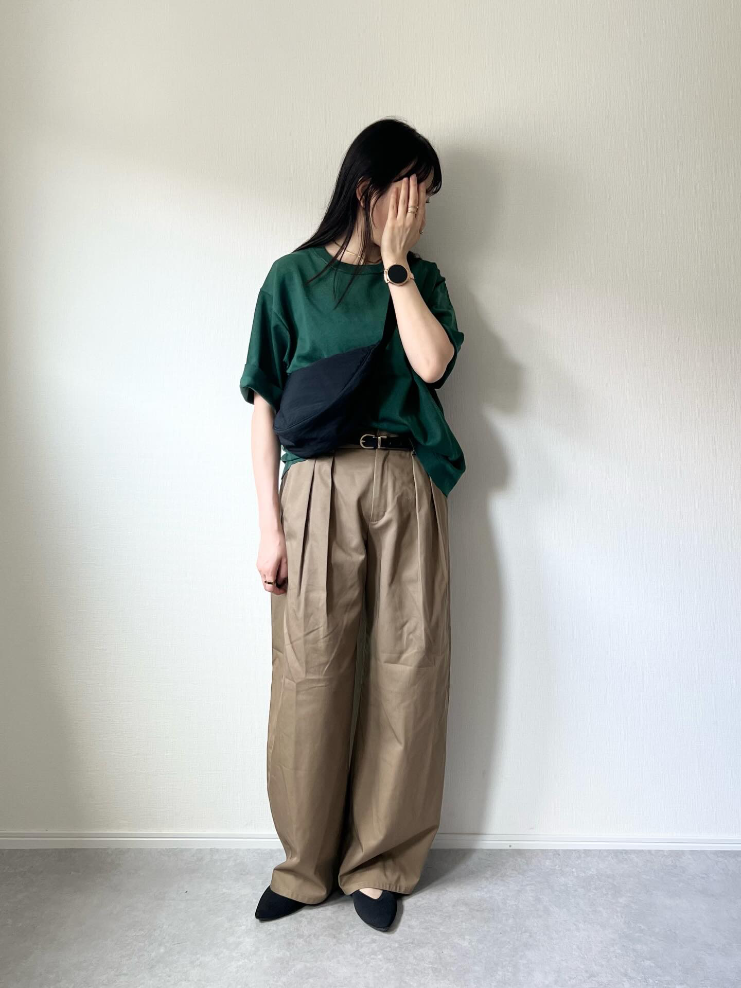 チノタックバレルパンツ