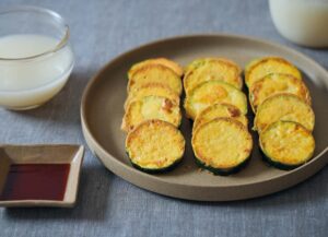 ジュワッと焼ける音がごちそう！素材ひとつで本格韓国風「絶品ジョン」レシピ