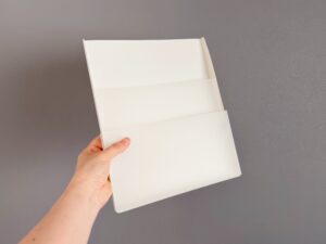 【無印良品】490円で書類の散らかりを解決！「マグネット付きポケット収納」が便利すぎる3つの理由