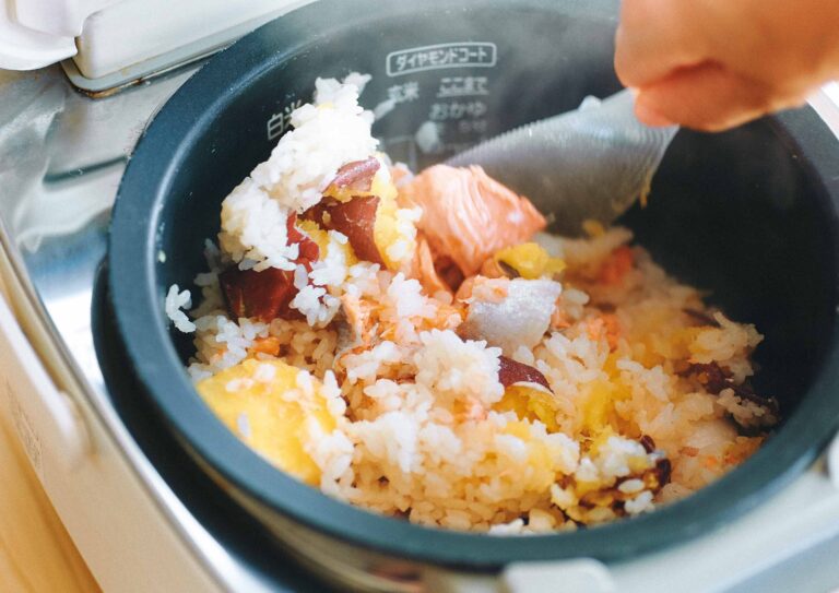 【秋の味覚】計量ナシで手間なし！およね流爆速炊き込みご飯