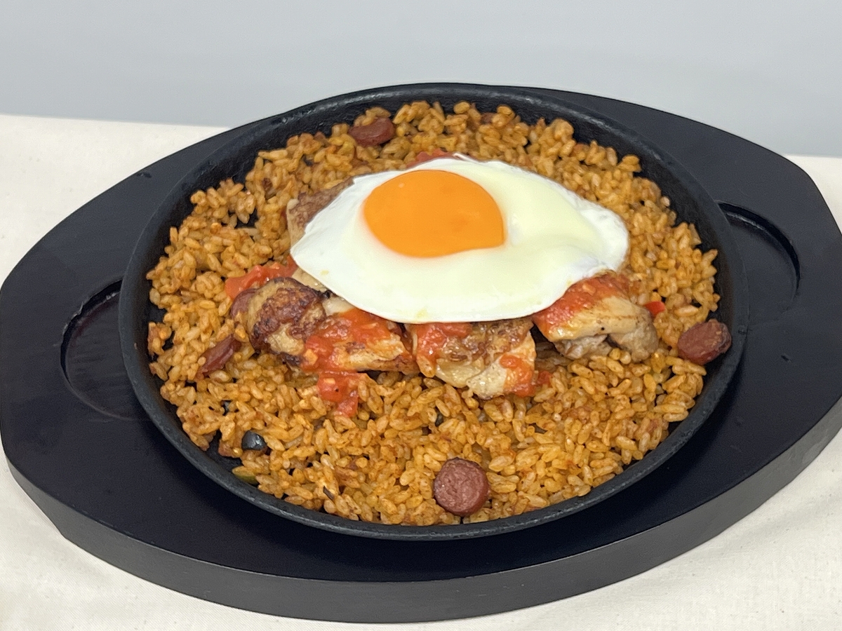 デニーズの「月見グリルチキンのジャンバラヤ」