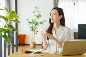 節約しているのになぜかお金が貯まらない…元銀行員が気づいた「お金の使い方が上手な人」の共通点