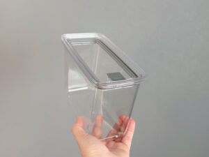 整理収納アドバイザーが推す！ダイソーの330円でも買いたい「食品にも日用品にも使える」密封容器