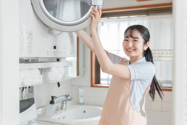 洗濯機のフタを開けて乾かす