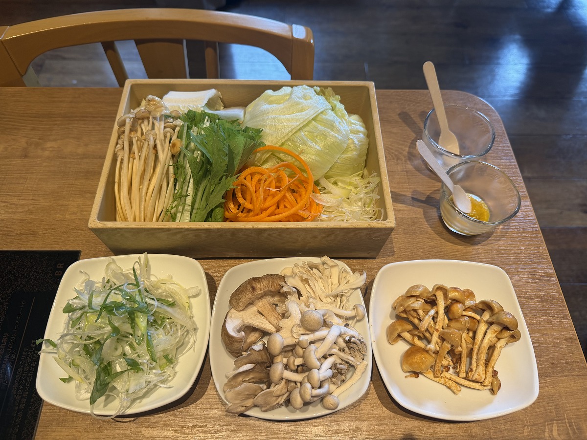 しゃぶしゃぶ温野菜の具材の野菜