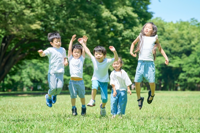 元気いっぱいの子どもたち